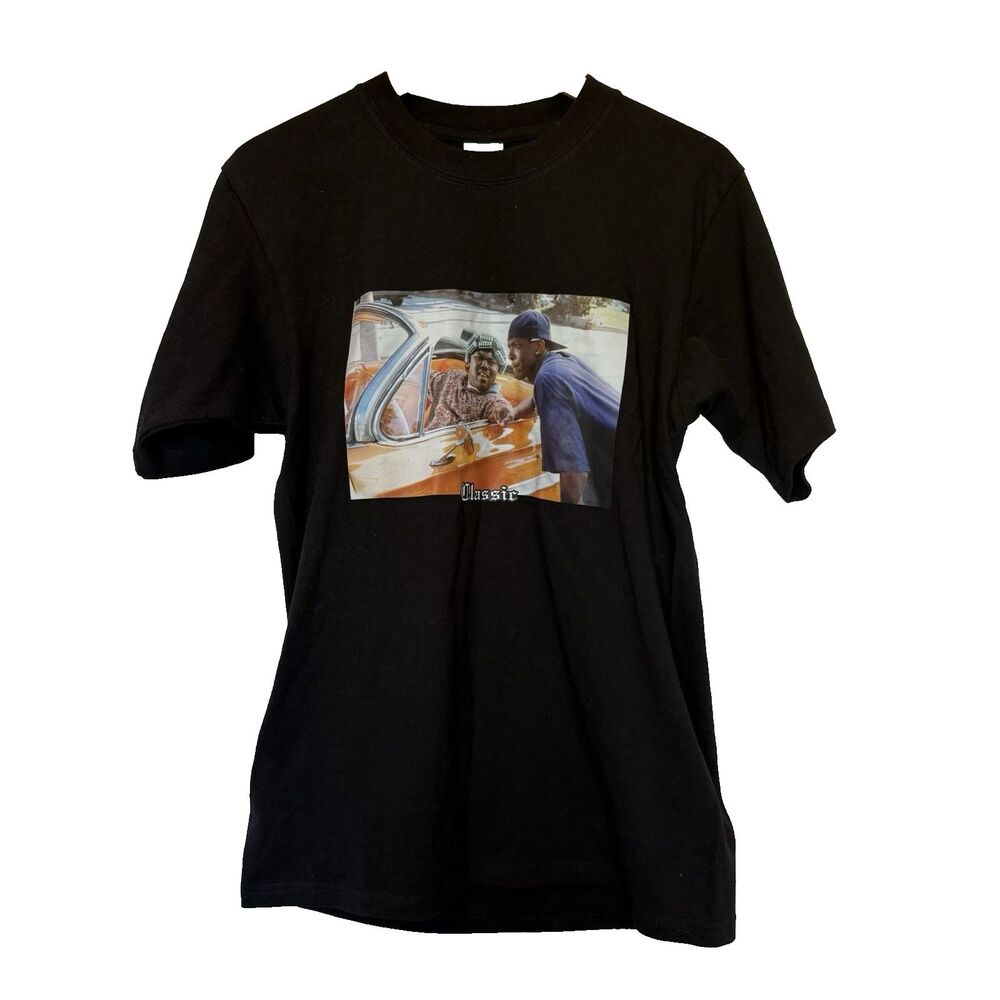 Friday The Movie Tee Shirt Smokey Big Worm Medium Short Sleeve